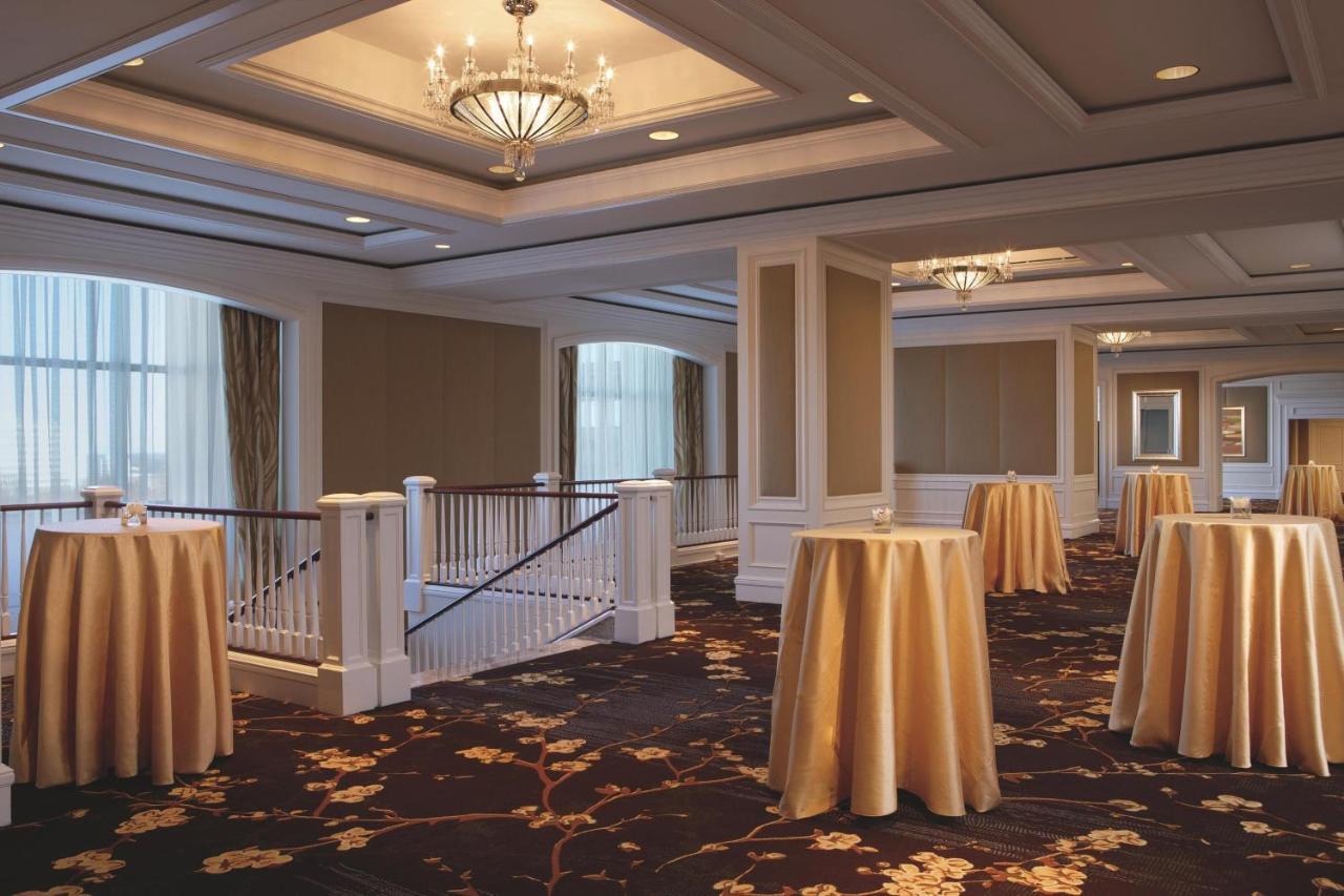 The Ritz-Carlton, Tysons Corner Hotel Bagian luar foto