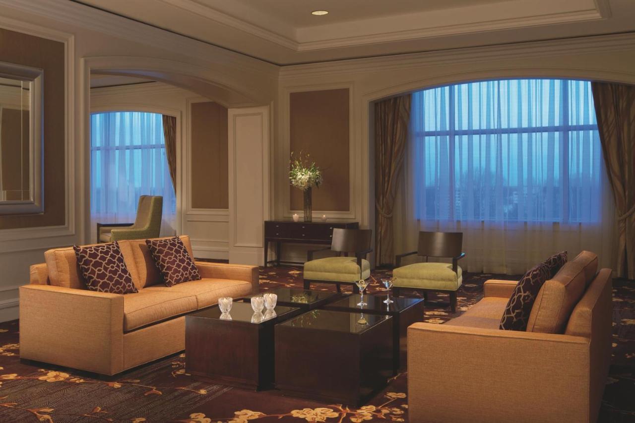 The Ritz-Carlton, Tysons Corner Hotel Bagian luar foto