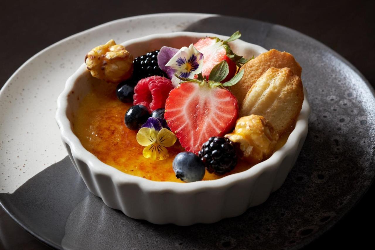 The Ritz-Carlton, Tysons Corner Hotel Bagian luar foto