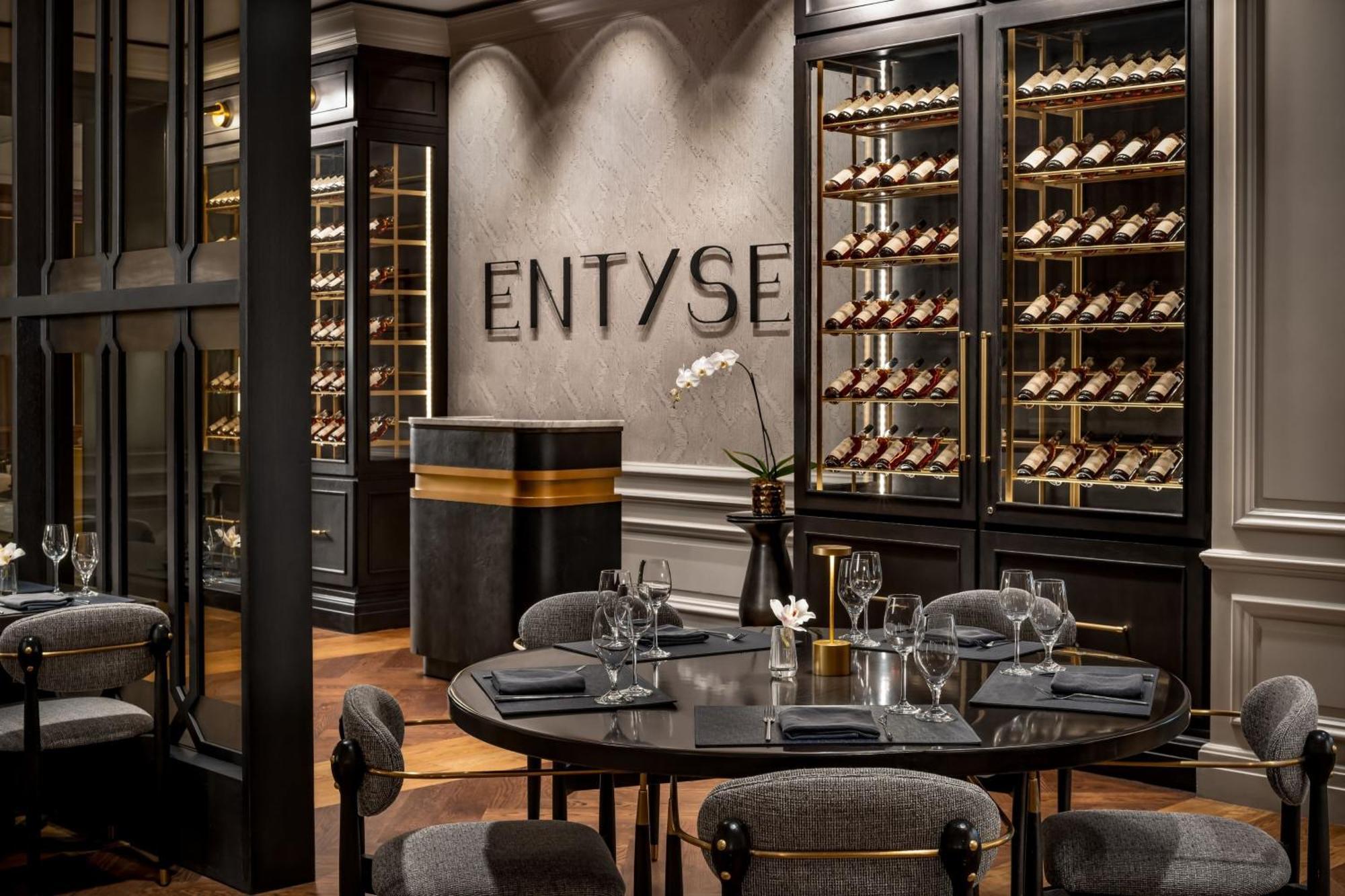 The Ritz-Carlton, Tysons Corner Hotel Bagian luar foto